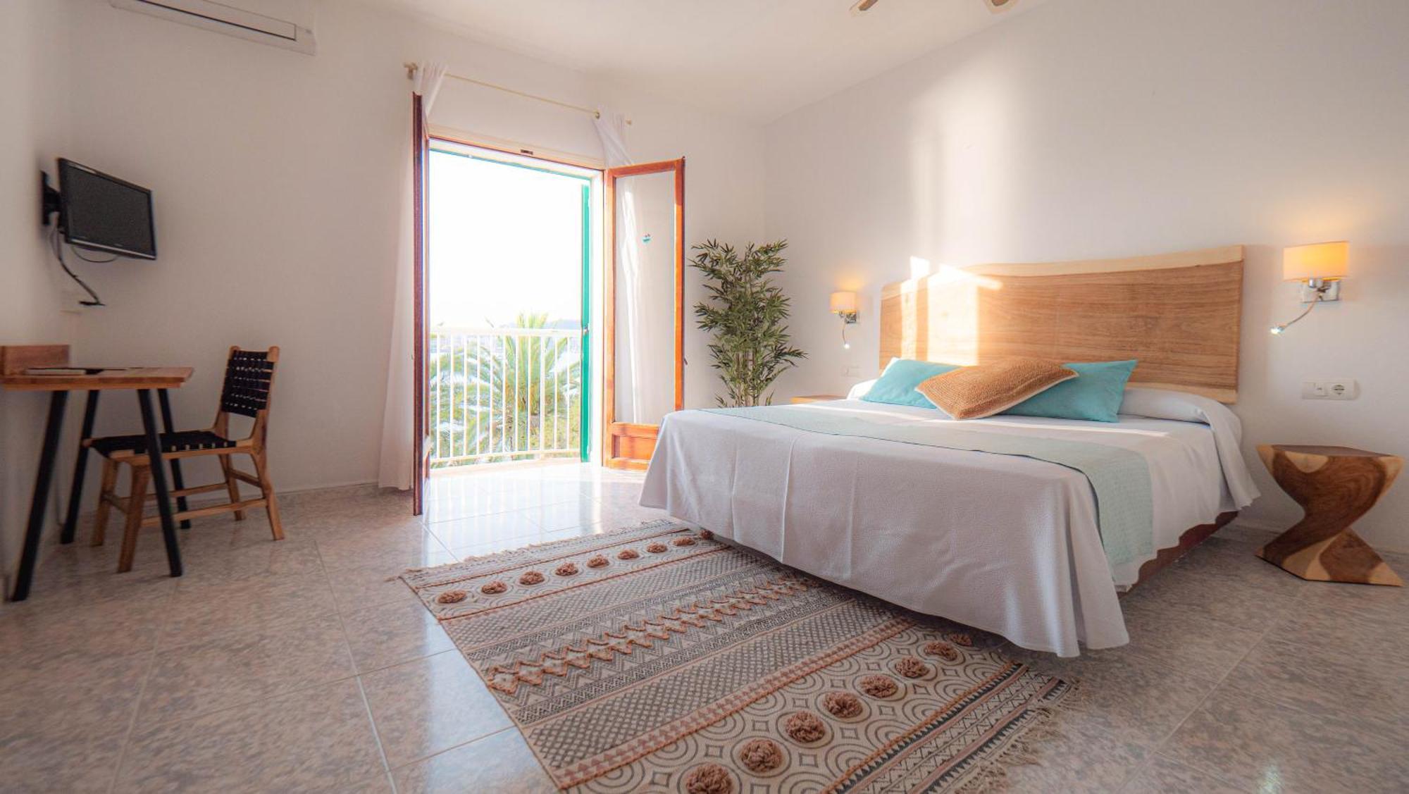 Hotel Tagomago Sant Antoni de Portmany Extérieur photo
