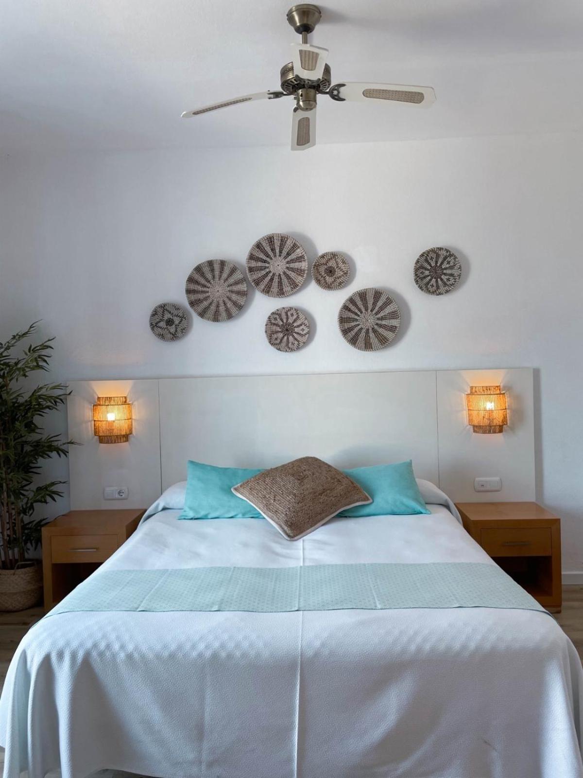 Hotel Tagomago Sant Antoni de Portmany Extérieur photo